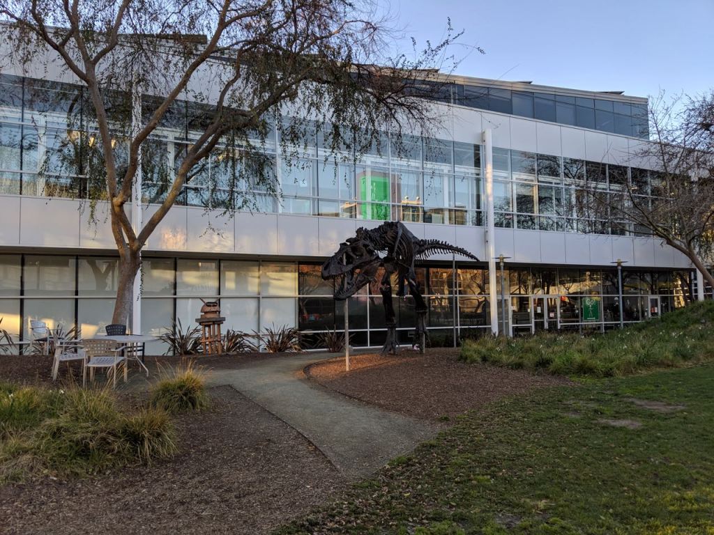 A dinosaur stands alone in an empty office campus. Feb 2019 / Google Pixel 3